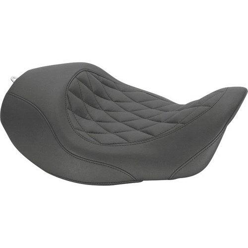 Mustang Wide Tripper Forward Solo Seat Diamond Stitch Black #76710