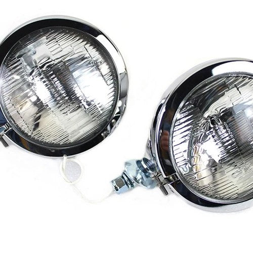 4-1/2 inch Fluted Spotlamp Set with 12 Volt Bulb for Harley-Davidson