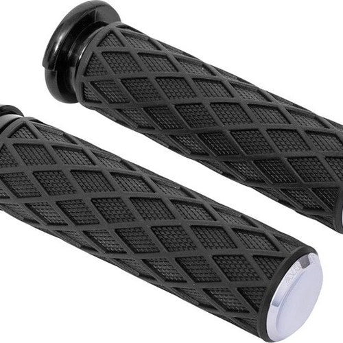 Arlen Ness Diamond Grips Chrome #500-008 Harley Davidson
