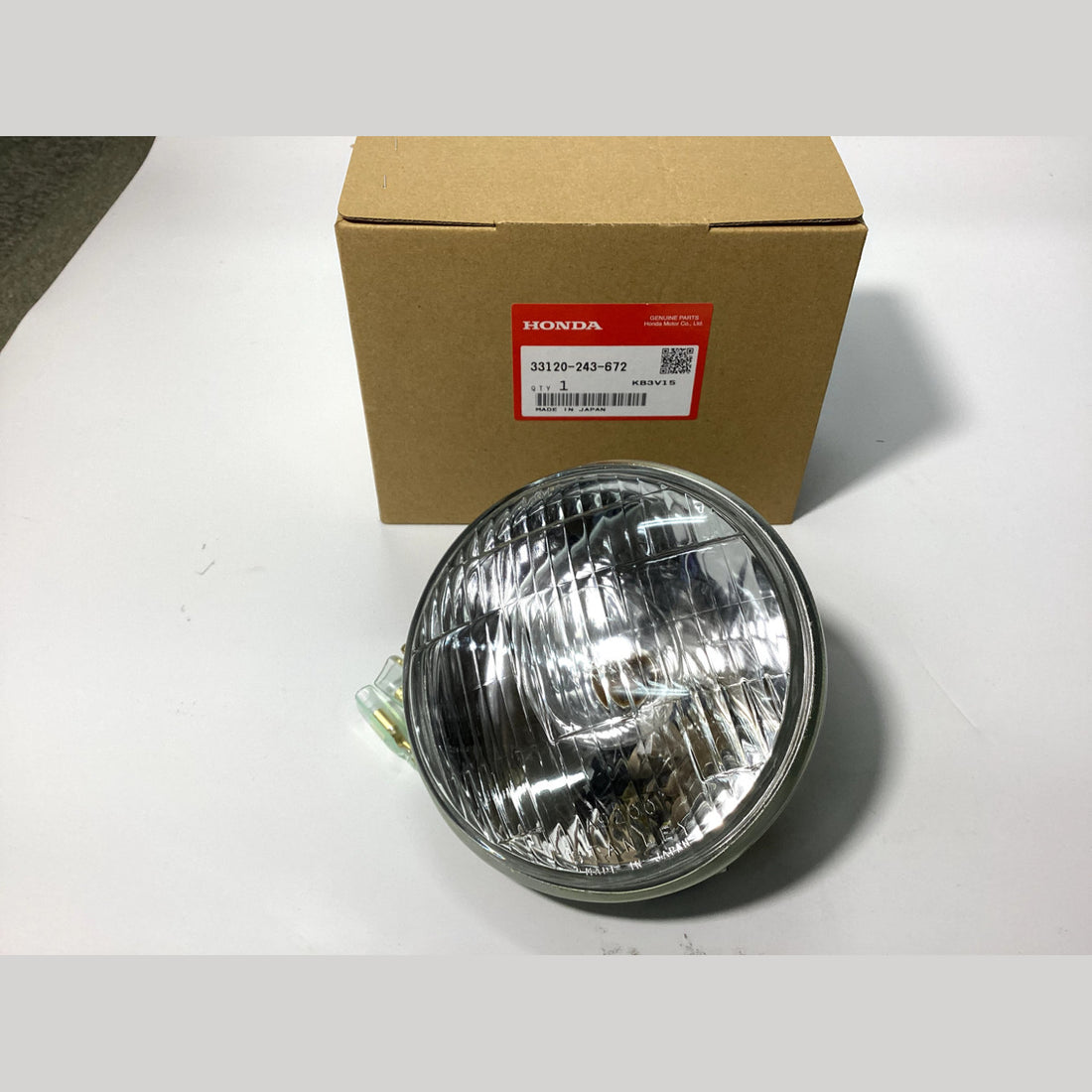 Honda Headlight Assembly 33120-243-672