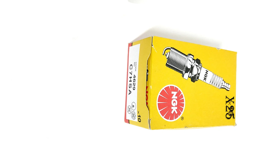 Shop Set OF 25 Spark Plug NSF100 Nsf 100 NSF-100 Bike Youth Sparkplug New C7HSA
