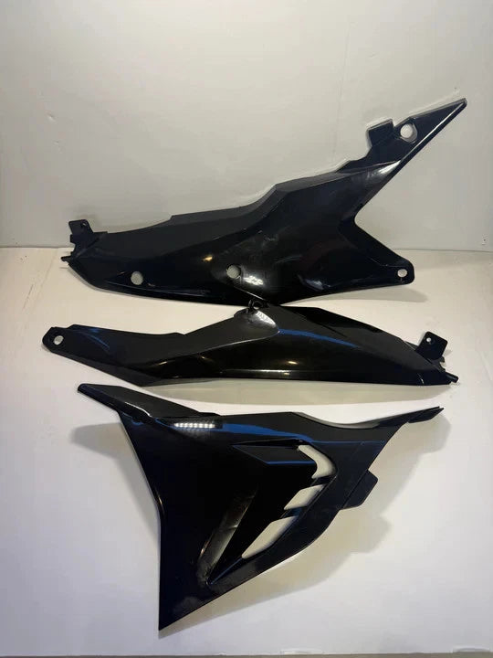 UFO KT05021#001 Side Panels Vented Black For KTM 350 EXC-F 2024-2025