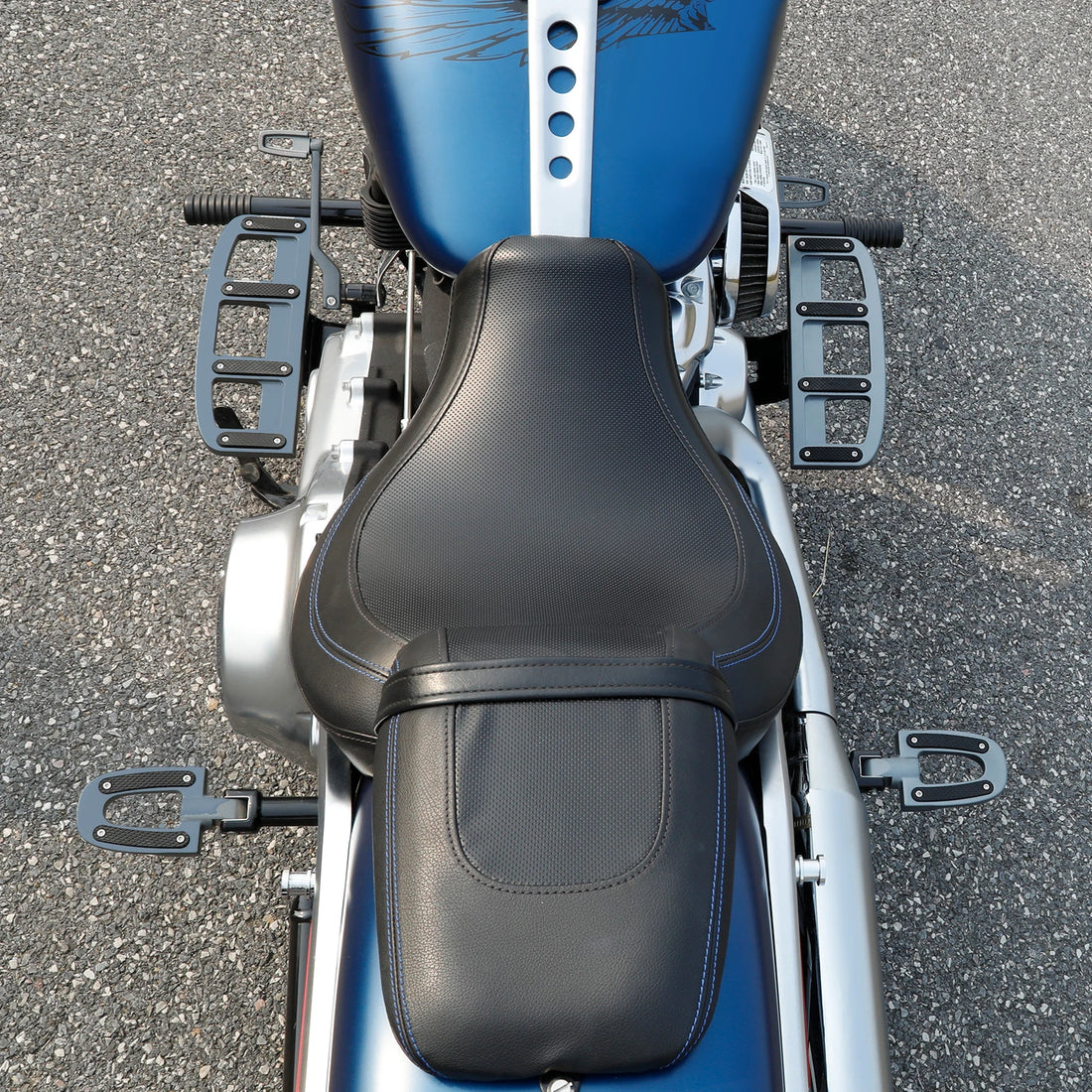 Driver Footboards Footpegs Shifter Brake Fit For Harley Softail Fat Boy 18-25