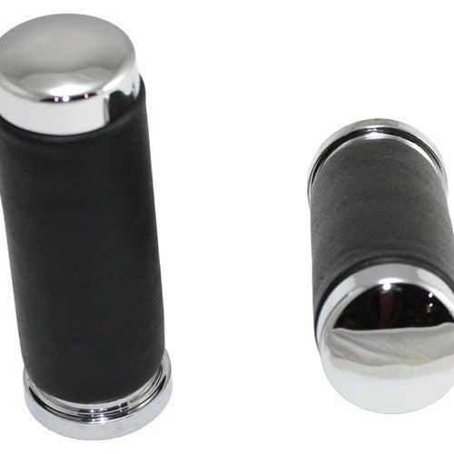 Black Leather Grip Set with Smooth End Caps for Harley-Davidson