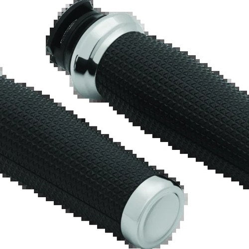 Kuryakyn Thresher Grips for Indian Scout 2015-2021 – Chrome