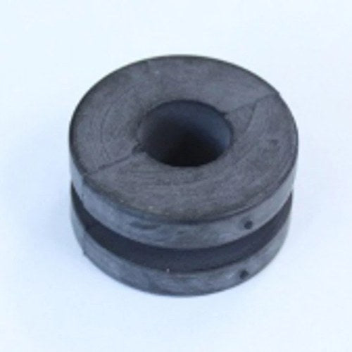 1x Grommet For Honda Vtx 1800 C1 2005