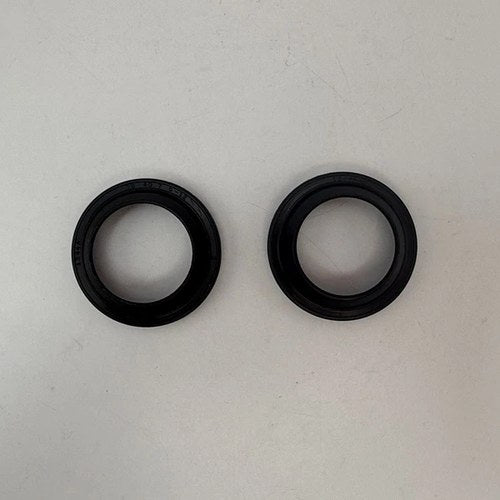 Fork Dust & Oil Seal Kit For Yamaha CW 50 RS (BWs) 1999 - 2005