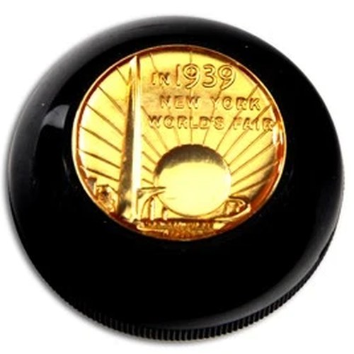 Jockey Shifter Knob with Medallion Design for Harley-Davidson