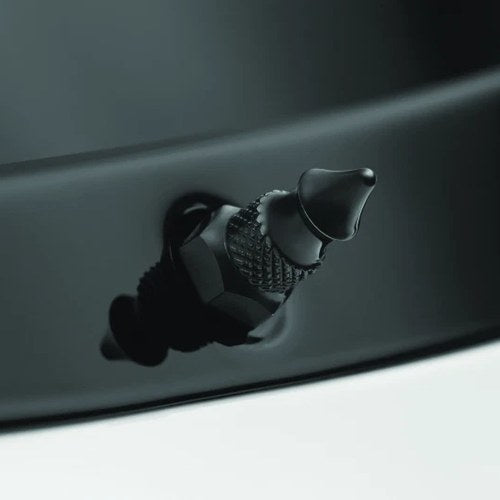 Kuryakyn Windshield Mounting Spikes For 14-Up FL Touring Models – Black