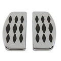 Driver Footboard Set with Diamond Design for Harley-Davidson