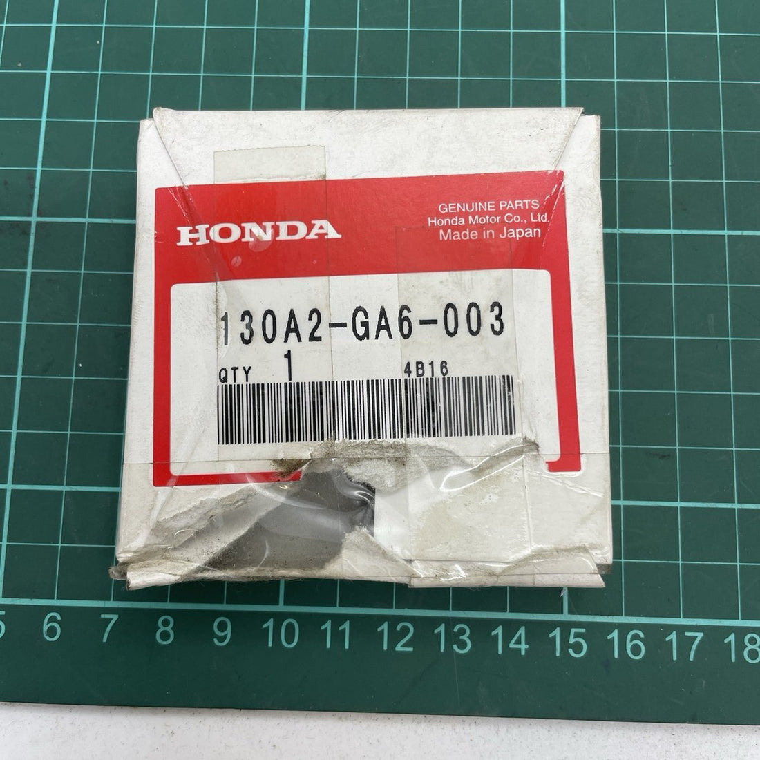 Honda Piston Kit, image 1 of 3