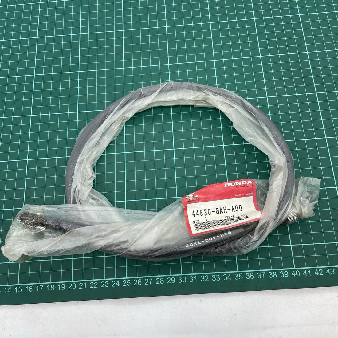 Honda Speedometer, image 1 of 4