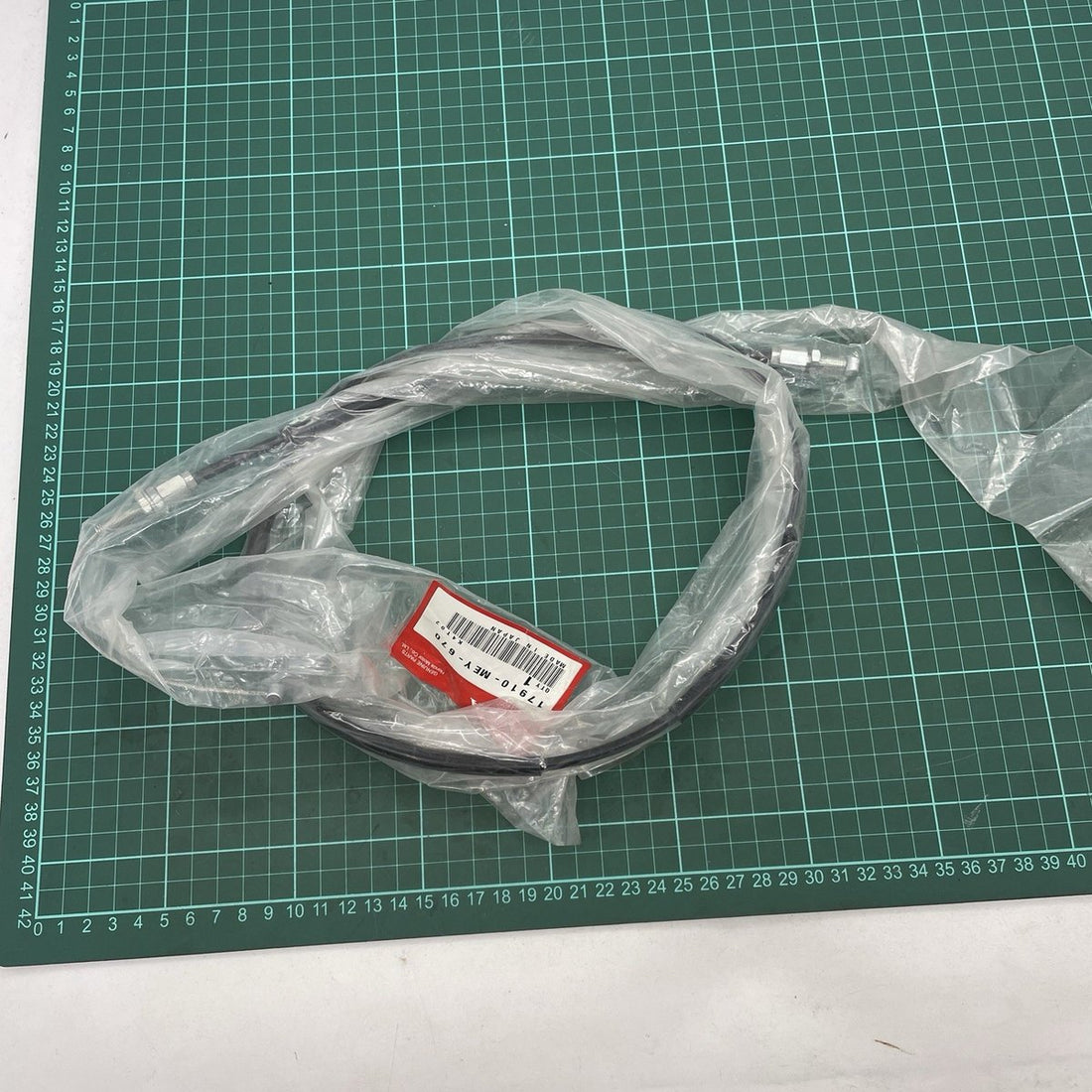 Honda Throttle Cable, image 1 of 4