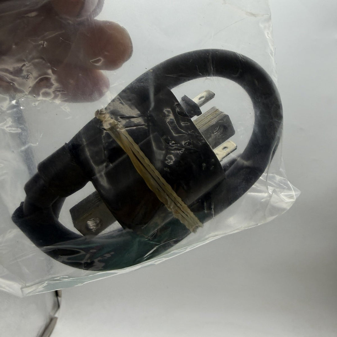 Ignition Coil WPELC04120138, image 1 of 4