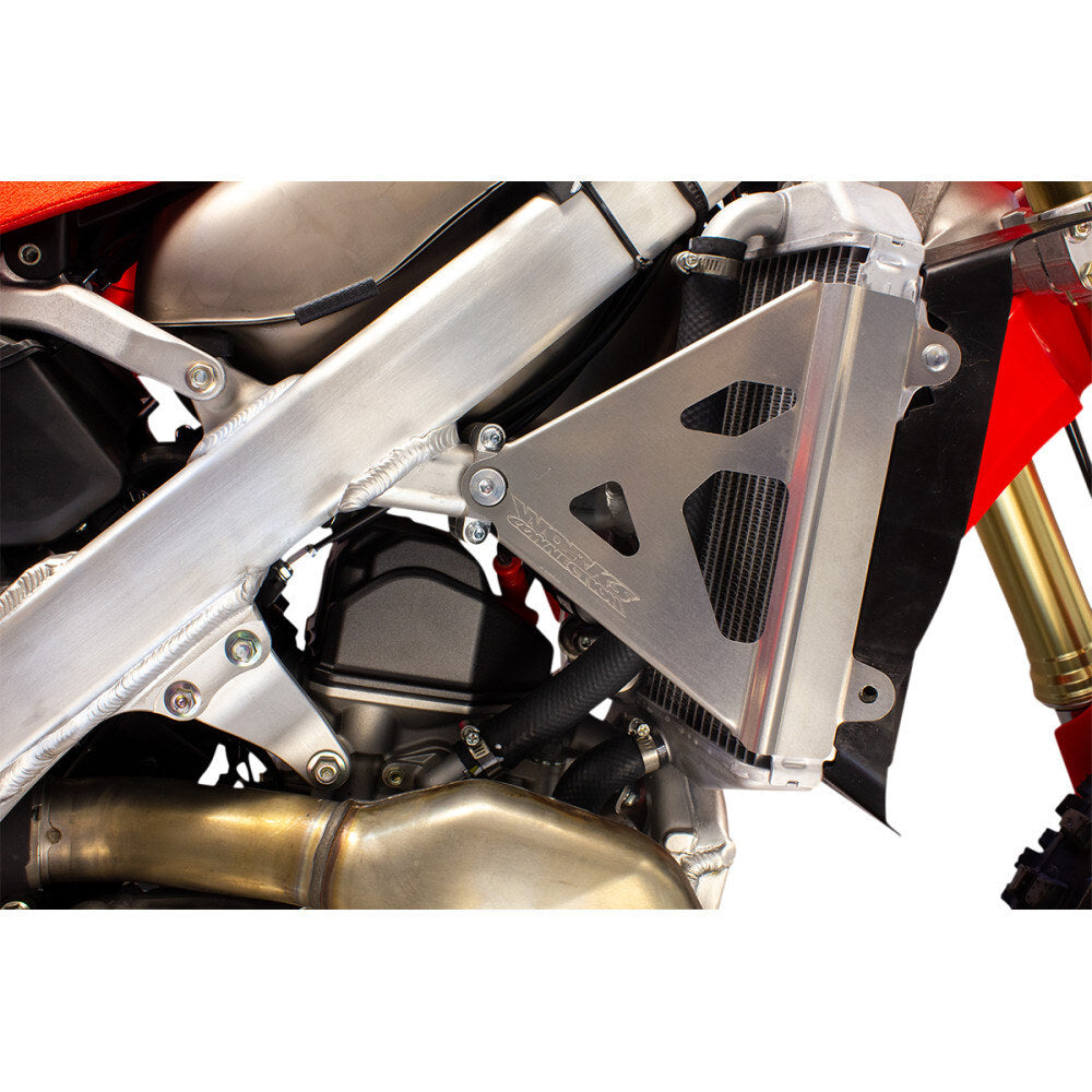 Radiator 18-710
