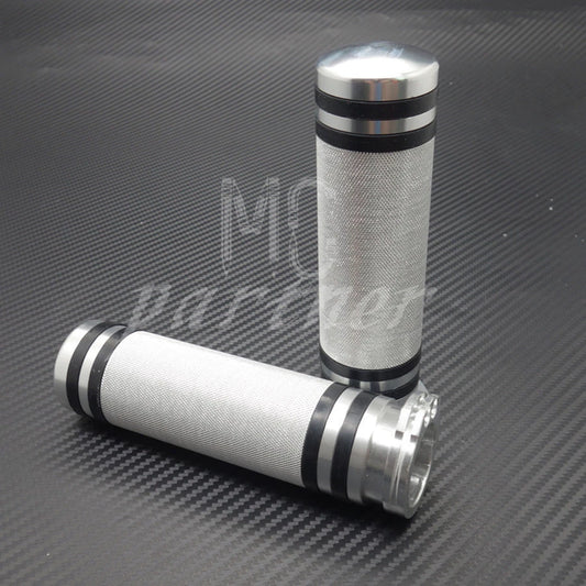 1" Silver CNC Knurled Handlebar Hand Grips For Harley Touring Softail XL883 1200