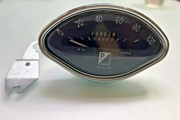 Speedo 100 KM Black Vintage Fit For Vespa Vbb Vba Vbc 150 Super Sprint GL SS