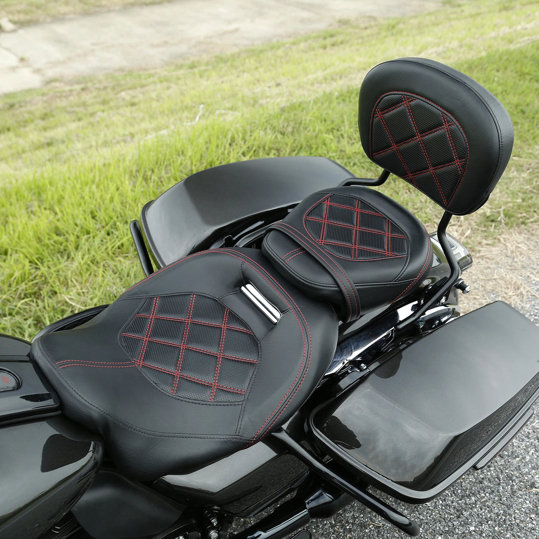 Driver Passenger Seat w/ Backrest Fit For Harley Touring Glide 09-23 Black+Red