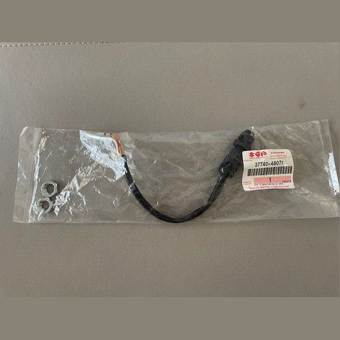 Suzuki Brake Light Switch 37740-48071, image 1 of 3