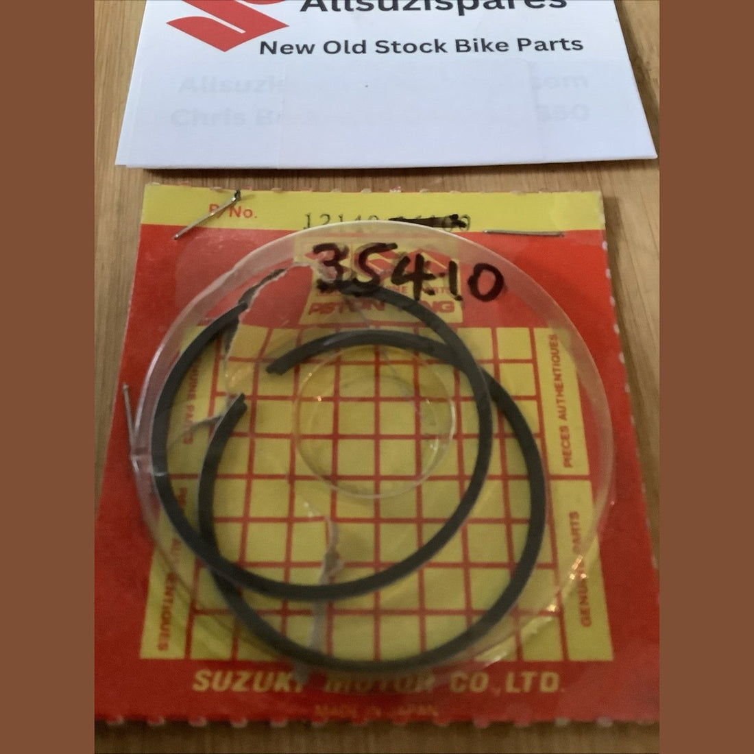 Suzuki Piston Kit 12140-35410, image 1 of 2